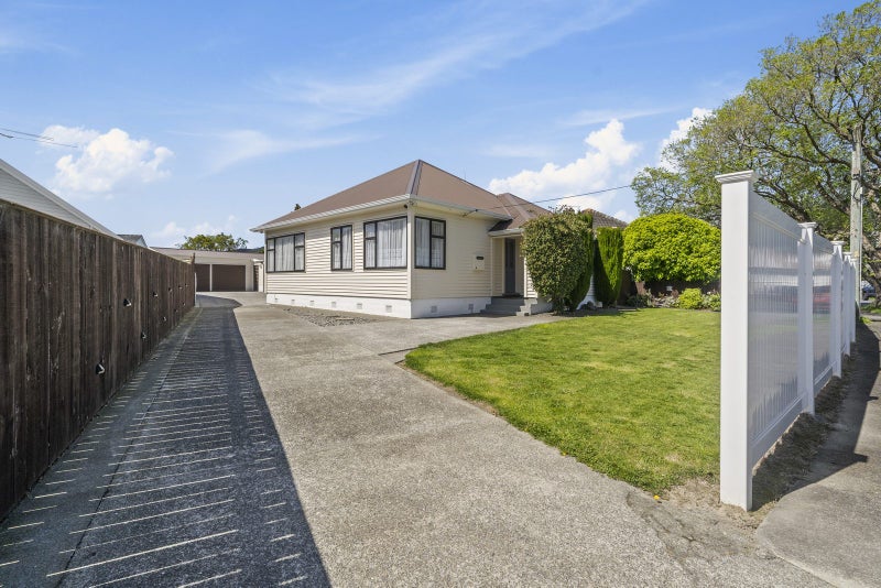 3 Pilcher Crescent, Naenae, Lower Hutt - Carousel 1