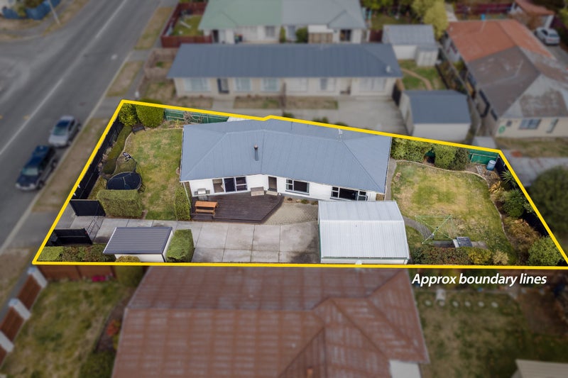 20 Inwoods Road, Parklands, Christchurch - Carousel 2