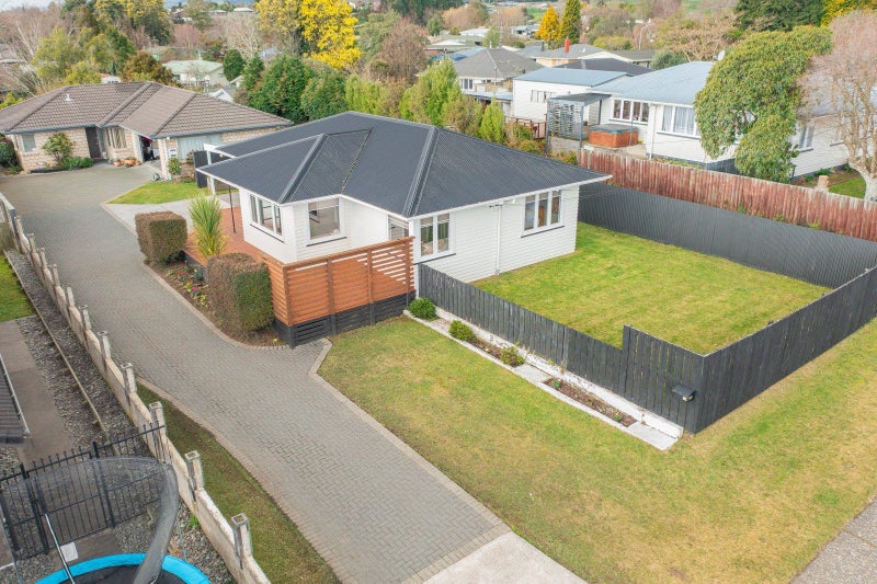 16 Basley Road, Owhata, Rotorua - Carousel 1