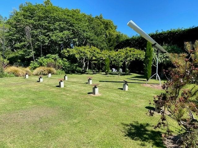 20 Parkhill Road, Hastings - Carousel 20