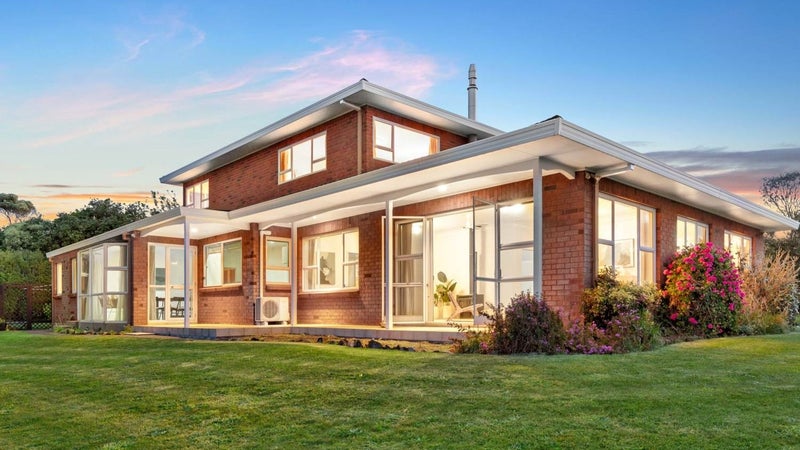 1113 Glenbrook Road, Waiuku - Carousel 1