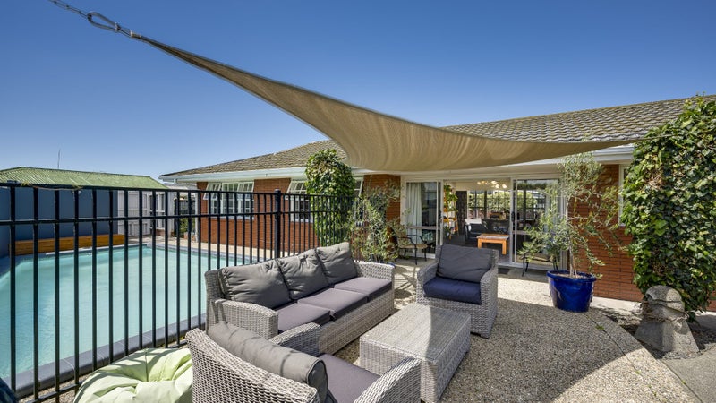 26 Donegal Crescent, Tamatea, Napier - Carousel 1