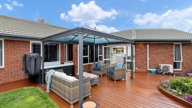 41 Broadhaven Avenue, Parklands, Christchurch - Carousel 1