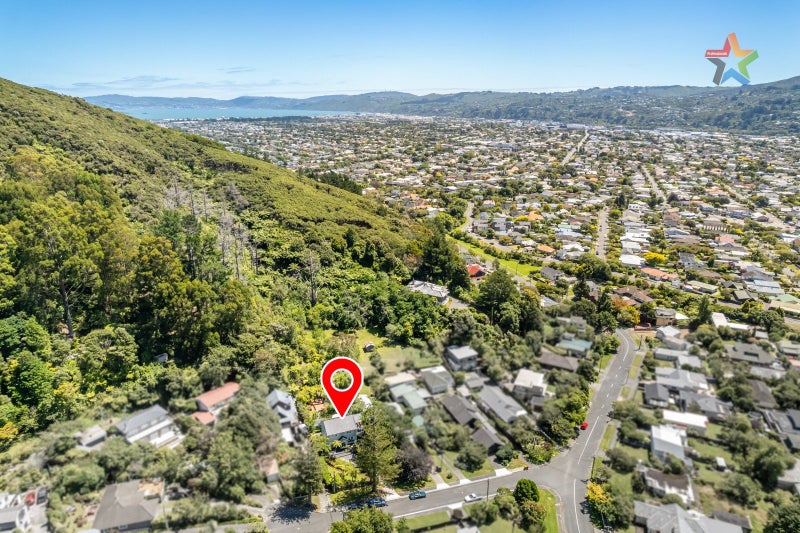 94 Norton Park Grove, Waterloo, Lower Hutt - Carousel 41