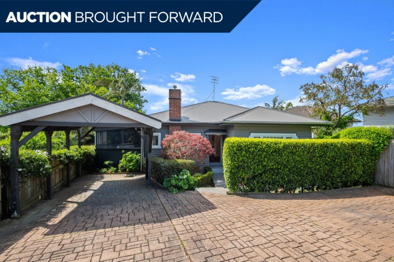 2/46 Gladstone Road, Northcote, Auckland - Carousel 1