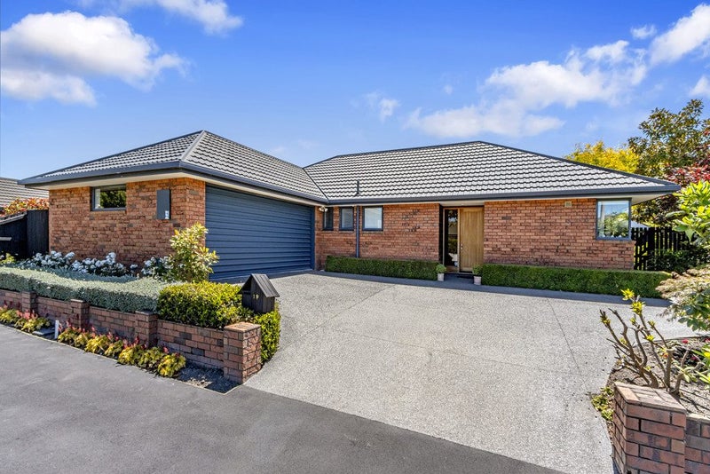 19 Farquhars Road, Redwood, Christchurch - Carousel 1