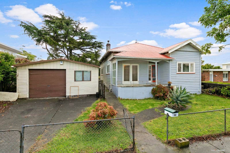 46 Springfield Road, Morningside, Auckland - Carousel 1