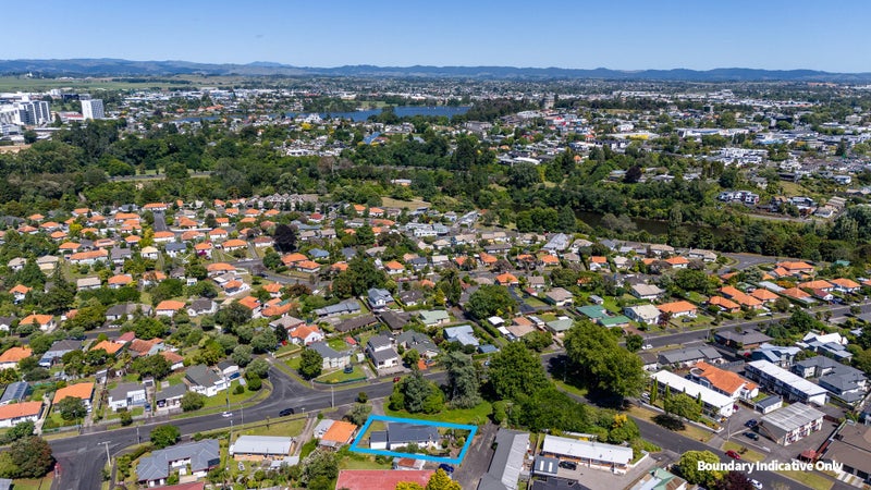 4 Albert Street, Hamilton East, Hamilton - Carousel 27