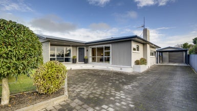 42 Balliol Avenue, Pirimai, Napier - Carousel 1