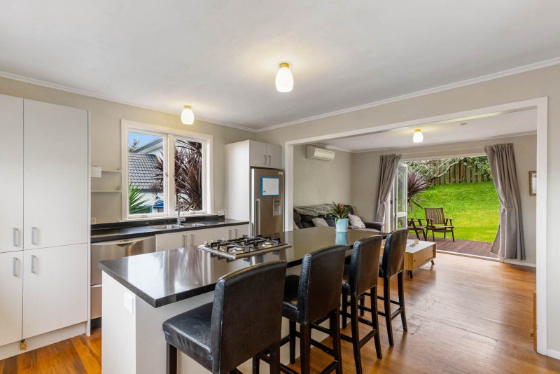 2/23 NEAL AVE, Glenfield, Auckland  - Carousel 2