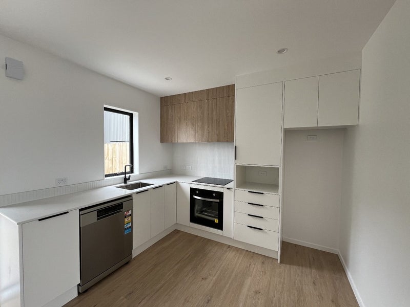 10/11 Ryburn Road, Mount Wellington, Auckland - Carousel 2