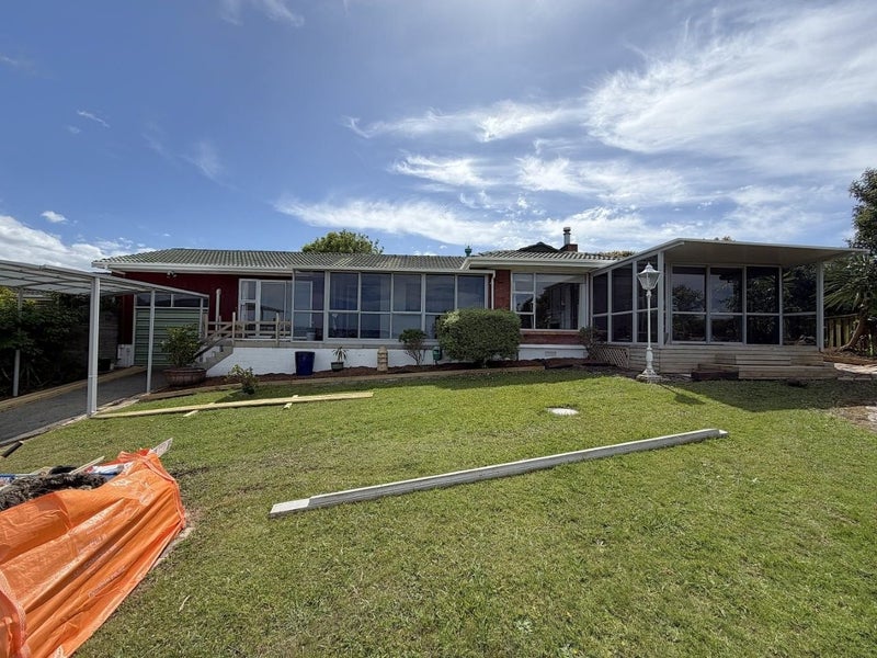 1/11 McCrystal Avenue, Bucklands Beach, Auckland - Carousel 2