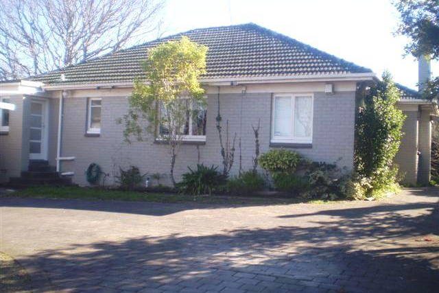 225 St Heliers Road, ST HELIERS, AUCKLAND - Carousel 2