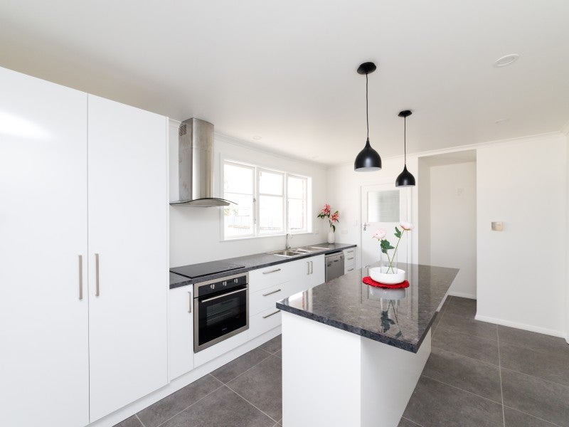 33 Duff Crescent, Highbury, Palmerston North - Carousel 2