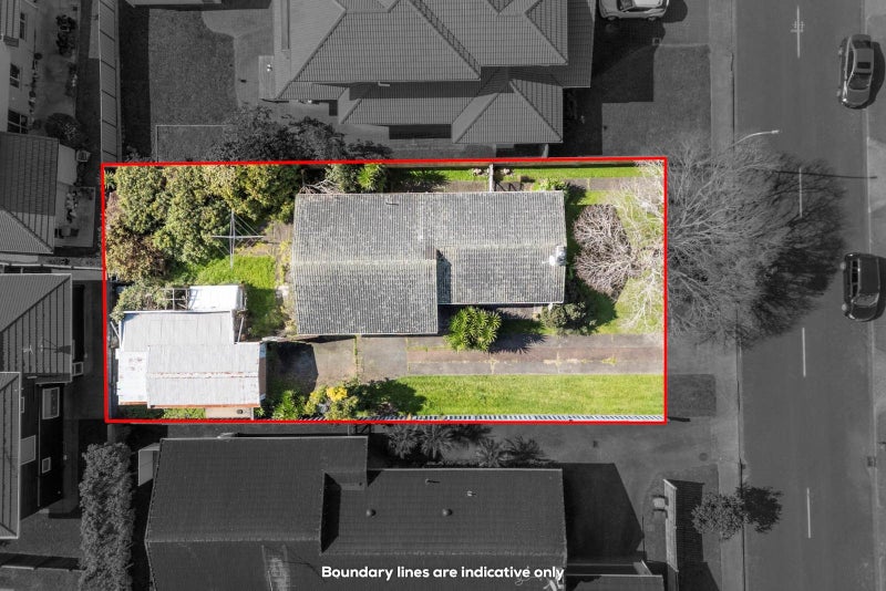 77 Celtic Crescent, Ellerslie, Auckland - Carousel 2