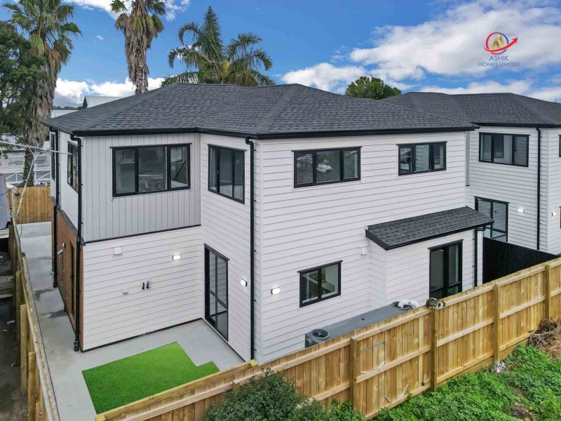 21A Blanes Road, Weymouth, Auckland - Carousel 19