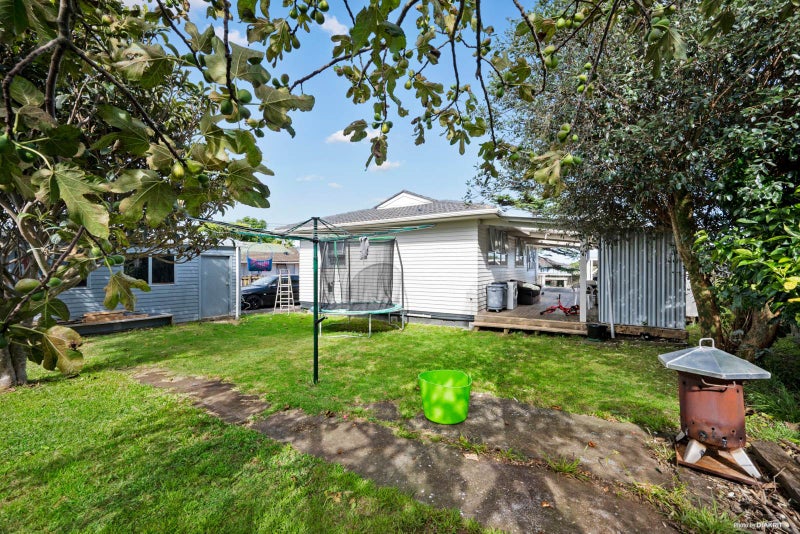 6 Dissmeyer Drive, Clover Park, Auckland - Carousel 2