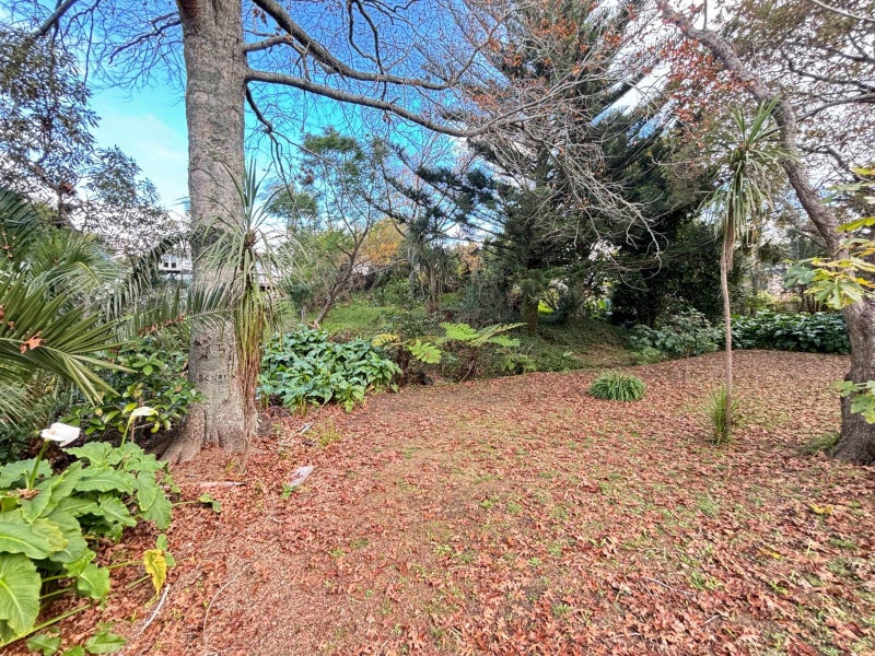 2/18 Pegler Drive, Howick, Auckland - Carousel 22