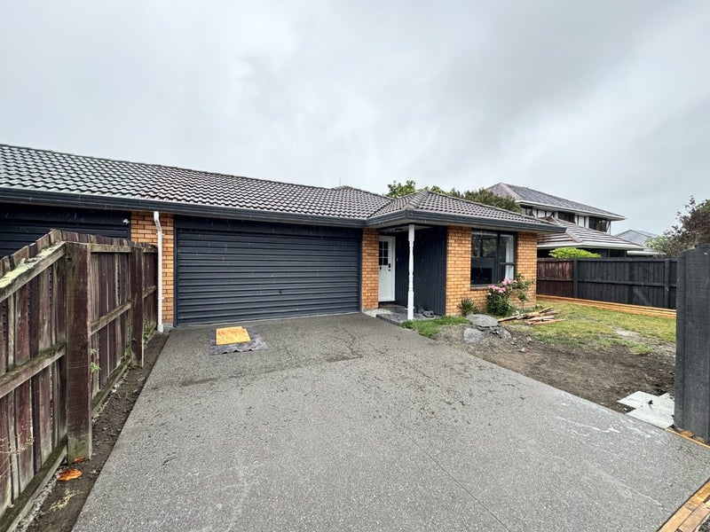 1/42 Briarmont Street, Avondale, Christchurch - Carousel 2