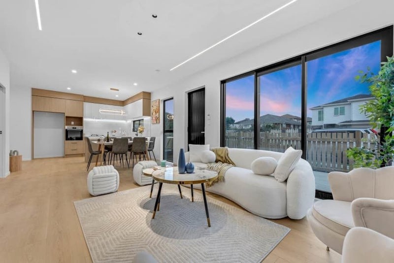 9B Watson Place, Papatoetoe, Auckland - Carousel 2