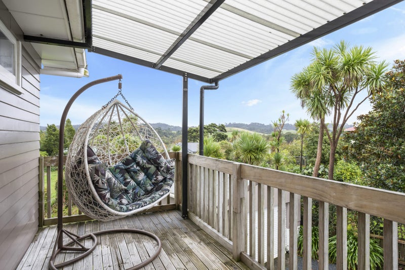 22 Mcentee Road, Waitakere, Auckland - Carousel 1