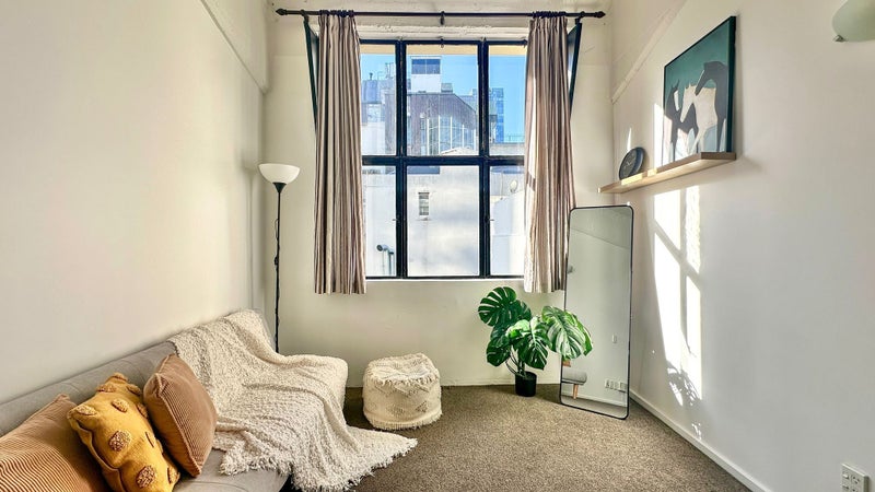 11C/147 Hobson Street, Auckland Central, Auckland - Carousel 1