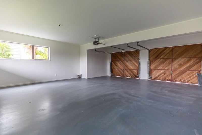 2/283 Glenfield Road, Glenfield, Auckland - Carousel 18