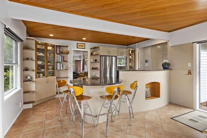 30 Deuxberry Avenue, Northcote, Auckland - Carousel 2