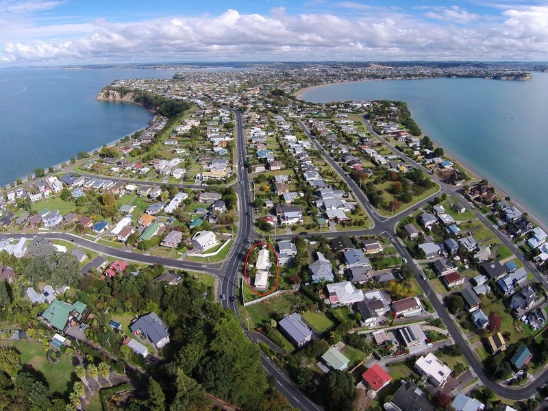 1076 Whangaparaoa Road, Tindalls Beach, Whangaparaoa - Carousel 26