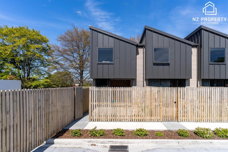 9 Dallas Lane, Caversham, Dunedin - Carousel 1