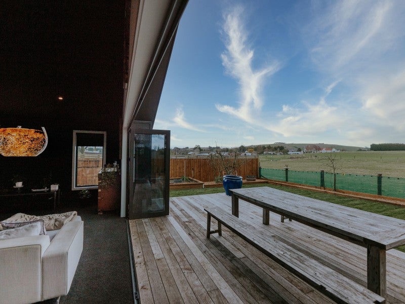 19 Airedale Road, Weston, Oamaru - Carousel 2