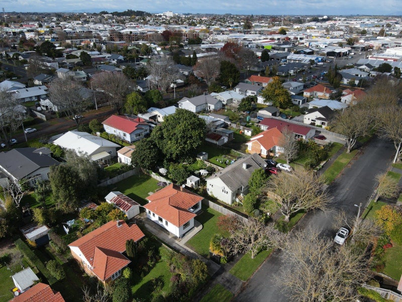 16 Marire Avenue, Frankton, Hamilton - Carousel 26