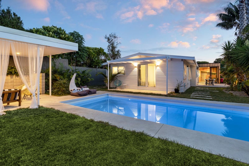 6 Pembroke Crescent, Glendowie, Auckland - Carousel 2