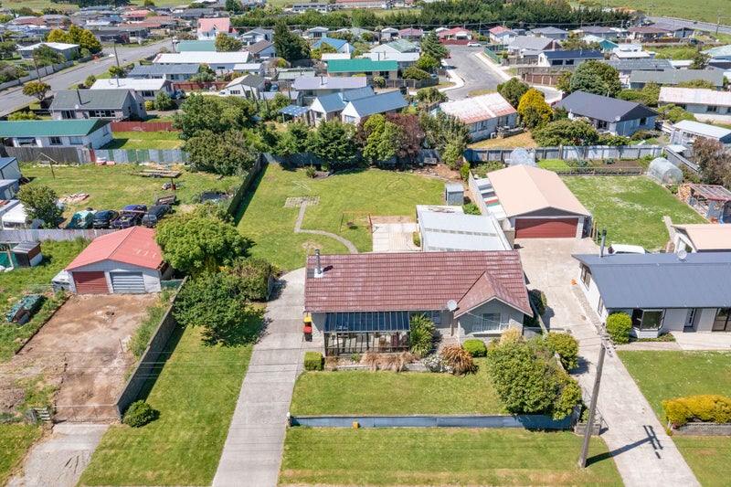29 Frome Street, Clifton, Invercargill - Carousel 16