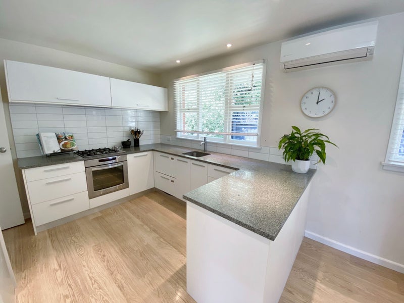 17 Landsdowne Terrace, Cashmere, Christchurch - Carousel 2