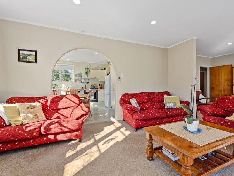 39 Akatarawa Road, Brown Owl, Upper Hutt - Carousel 2