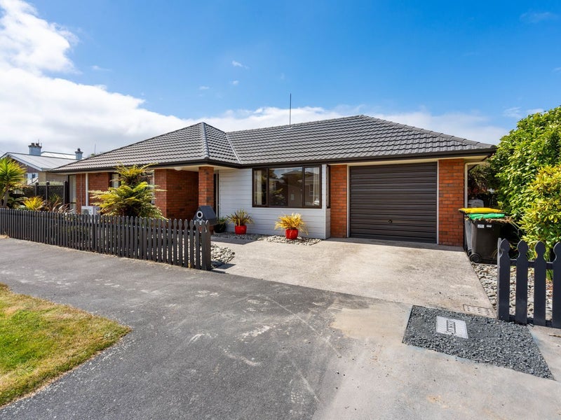 45A Ascot Street, Saint Kilda, Dunedin - Carousel 1