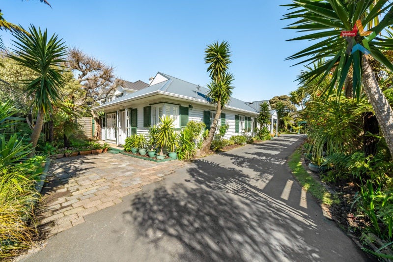 130C Woburn Road, Woburn, Lower Hutt - Carousel 1