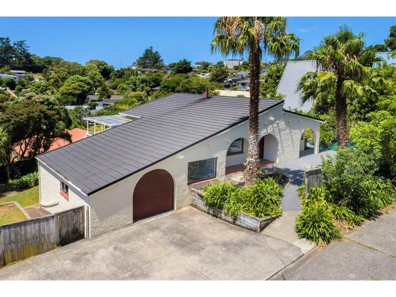 8 Win Grove, Hatfields Beach, Orewa - Carousel 1