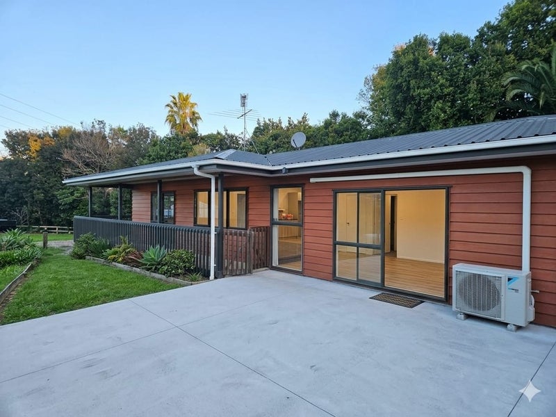 40 Stratford Road, Manurewa, Auckland - Carousel 2