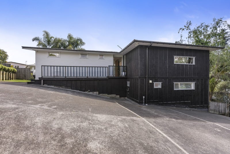 82 Alexander Street, Cockle Bay, Auckland - Carousel 1