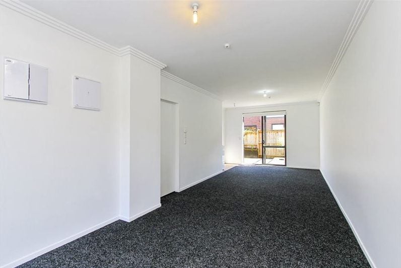 17 Scoria Crescent, Stonefields, Auckland - Carousel 13