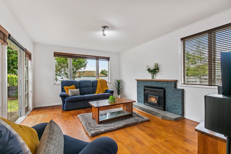 106 Lancaster Road, Beach Haven, Auckland - Carousel 26