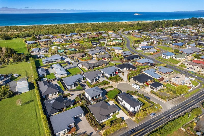 271 Brighton Road, Waldronville, Dunedin - Carousel 21