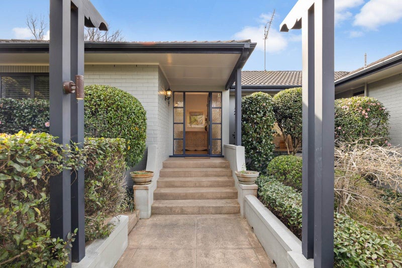 16 Brookland Place, Remuera, Auckland - Carousel 1