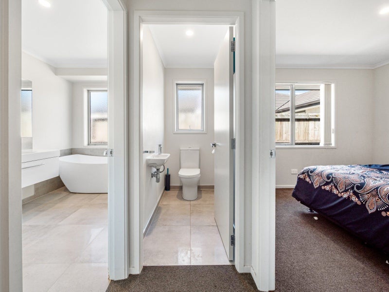 3 Cheyne Road, Pyes Pa, Tauranga - Carousel 21