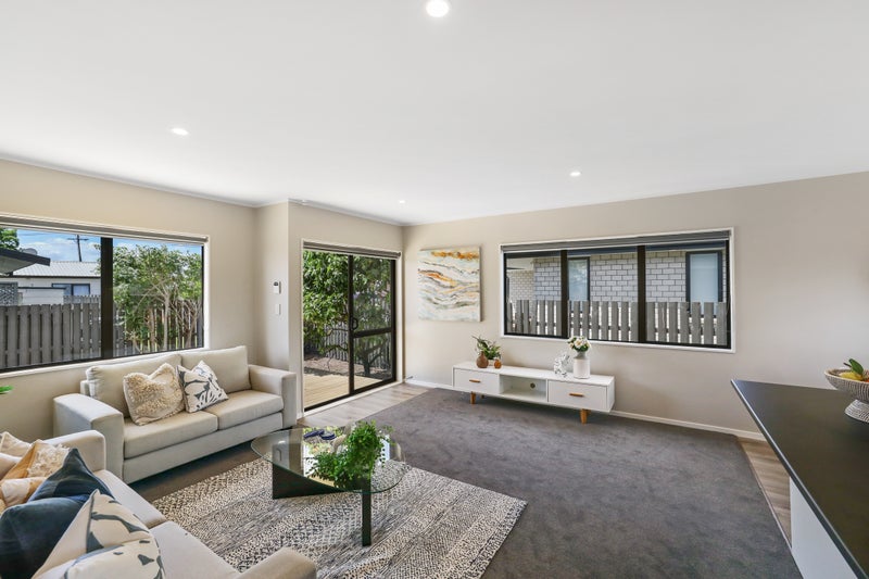 3/45 Station Road, Takanini, Auckland - Carousel 1