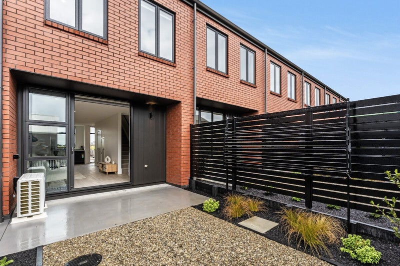 27 Raukohekohe Road, Wiri, Auckland - Carousel 1