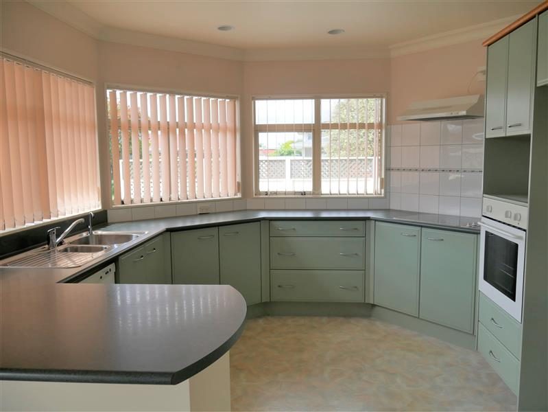 7 Elizabeth Street, Kensington, Whangarei - Carousel 2