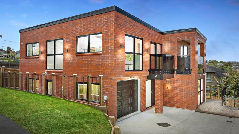 3 Peter Mulgrew Street, New Windsor, Auckland - Carousel 1